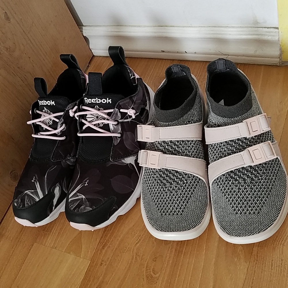 Reebok and Nike slip on both ,no need to tie